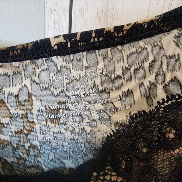 💋5/20 George size large leapord nitegown - Picture 3 of 3